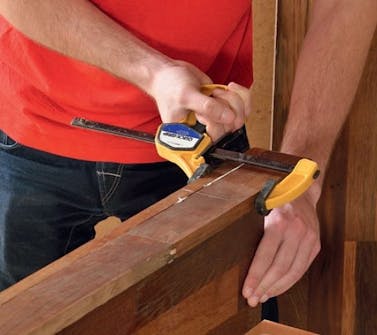 Nye trappetrinn: Spenn de to delene sammen Nye trappetrinn: Spenn de to delene sammen